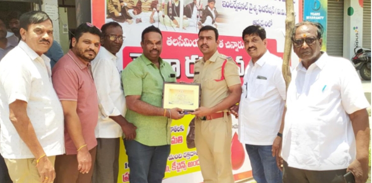 తల సేమియా చిన్నారుల కోసం నిర్వహించిన మెగా రక్తదాన శిబిరం విజయవంతం