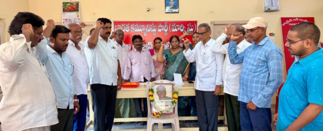 రాజకీయాల్లో సుందరయ్య మార్గాన్ని అనుసరించాలి 