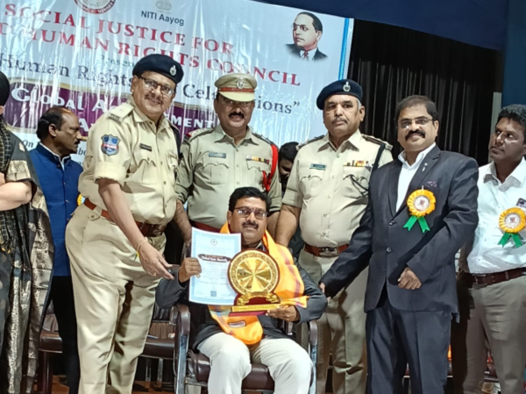 డాక్టర్ ఏపీజే అబ్దుల్ కలాం ఇంటర్నేషనల్ గ్లోబల్ ఐకానిక్ అవార్డు అందుకున్న సైకాలజిస్ట్ పున్నంచందర్ కనుకుంట్ల