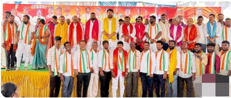 అభివృద్ధి పనులను చూసి ఆకర్షితులై కాంగ్రెస్ పార్టీలో చేరుతున్నారు : జిల్లా గ్రంధాలయ సంస్థ ఛైర్మన్ ఎలుగంటి మధుసూదన్ రెడ్డి