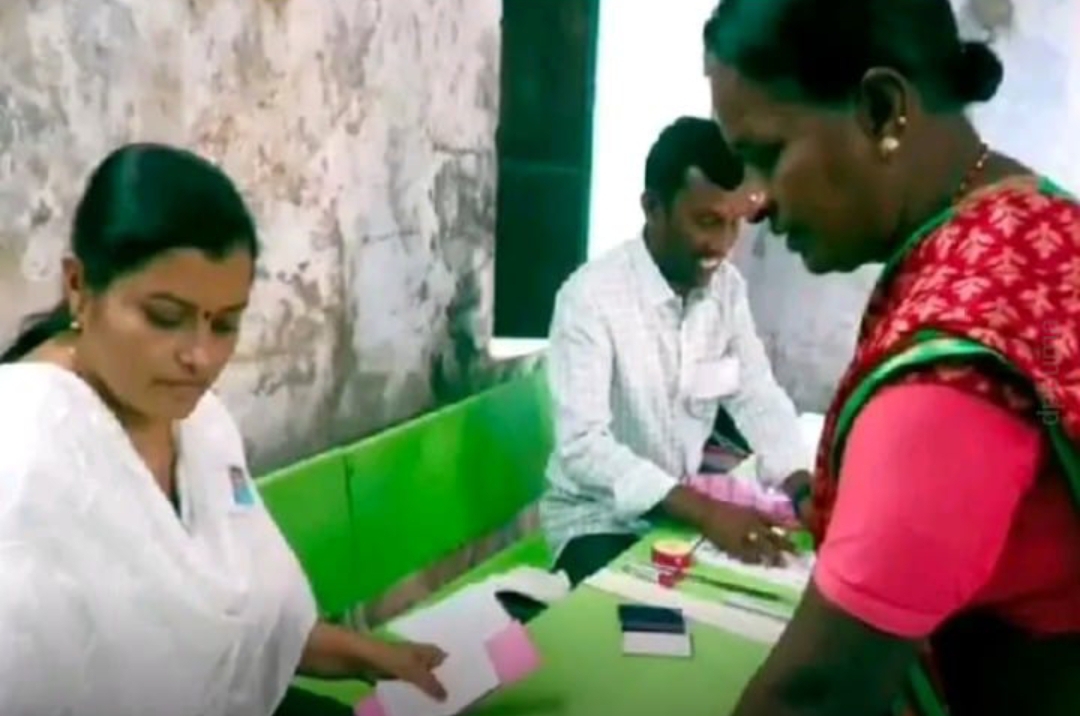 ప్రశాంతంగా ముగిసిన మొదటి దశ గ్రామపంచాయతీ ఎన్నికలు