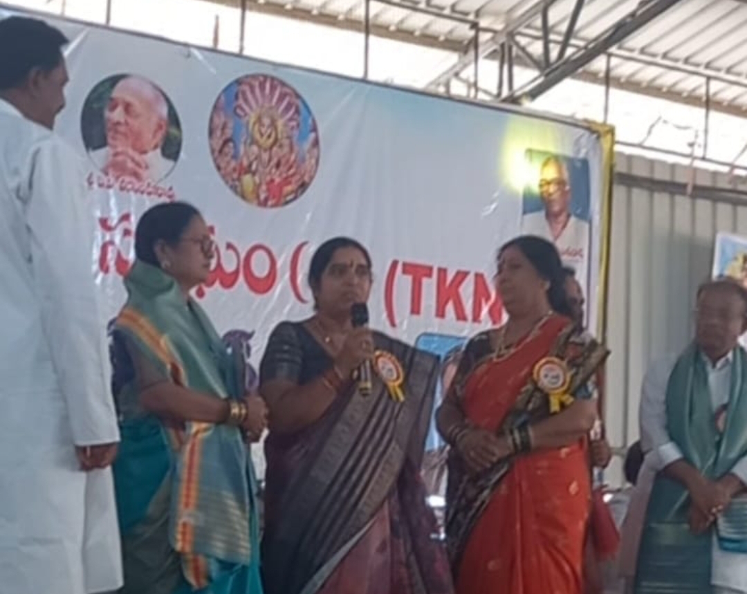 తెలంగాణ కరణం నియోగ బ్రాహ్మణ సంఘం సర్వసభ్య సమావేశంలో పాల్గొన్న కవయిత్రి మంజుల పత్తిపాటి