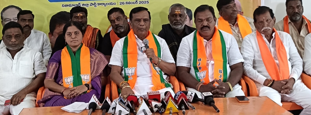 అన్ని దేవుళ్ళపై ఒట్టేసి మాట తప్పిన ప్రభుత్వం కాంగ్రెస్