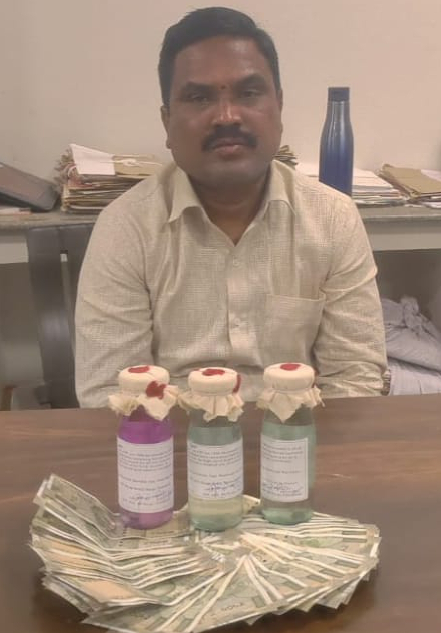 ఏసీబీ వలలో డిప్యూటీ తహశీల్దార్