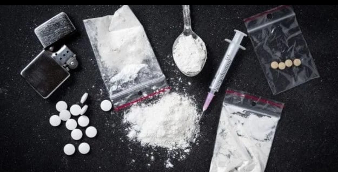 తెలంగాణలో భారీ సింథటిక్ డ్రగ్స్ రాకెట్ బట్టబయలు