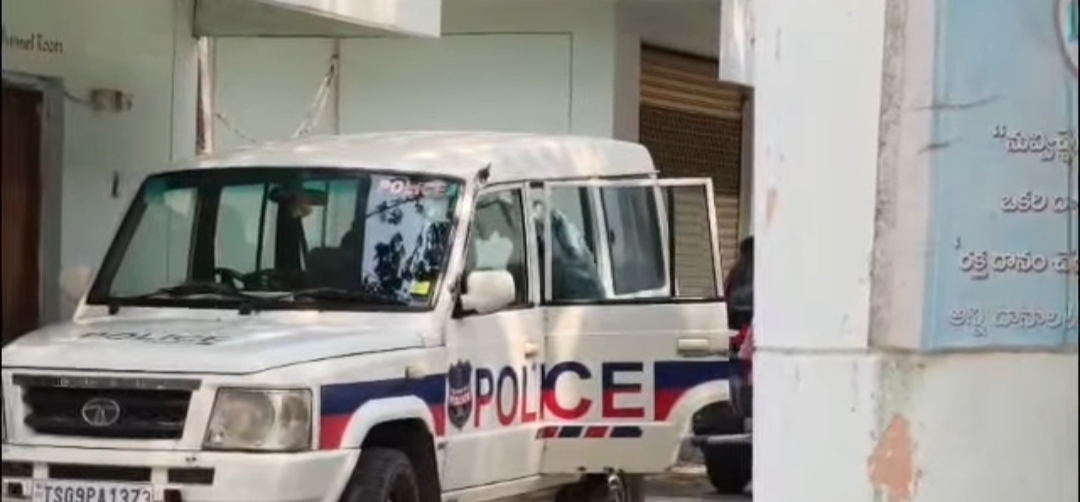 పెళ్లికి నిరాకరించిందని యువతికి ఎయిడ్స్ ఉన్న రక్తాన్ని ఎక్కించిన యువకుడు