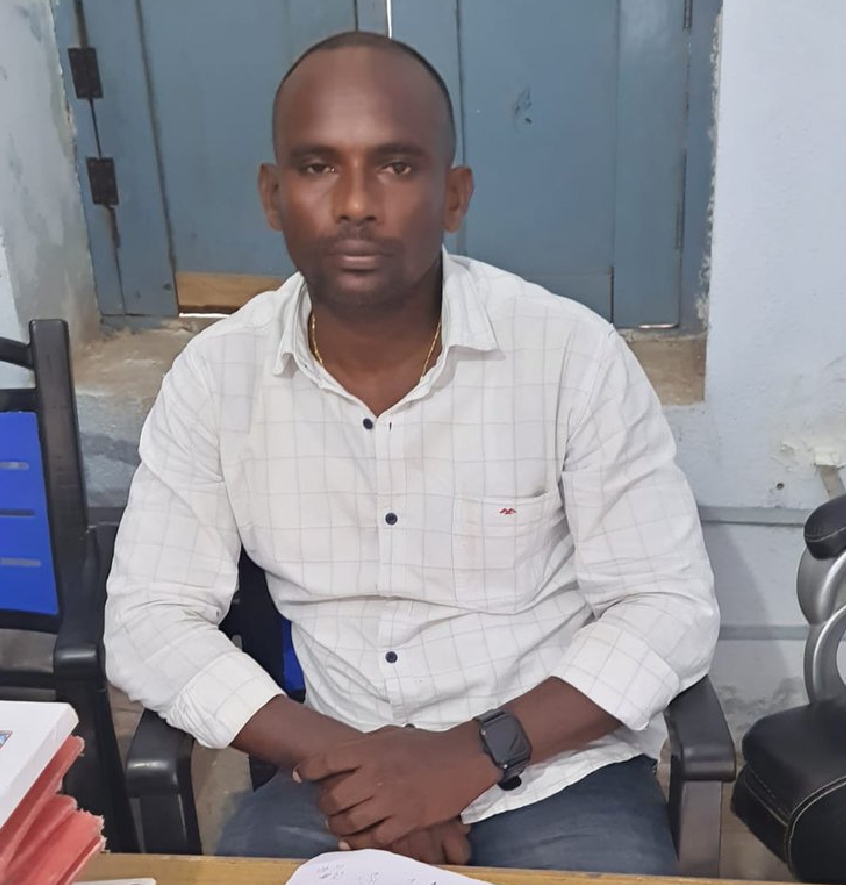 పంచాయతీ కార్యదర్శి పైన కేసు నమోదు చేసిన ఏసీబీ అధికారులు