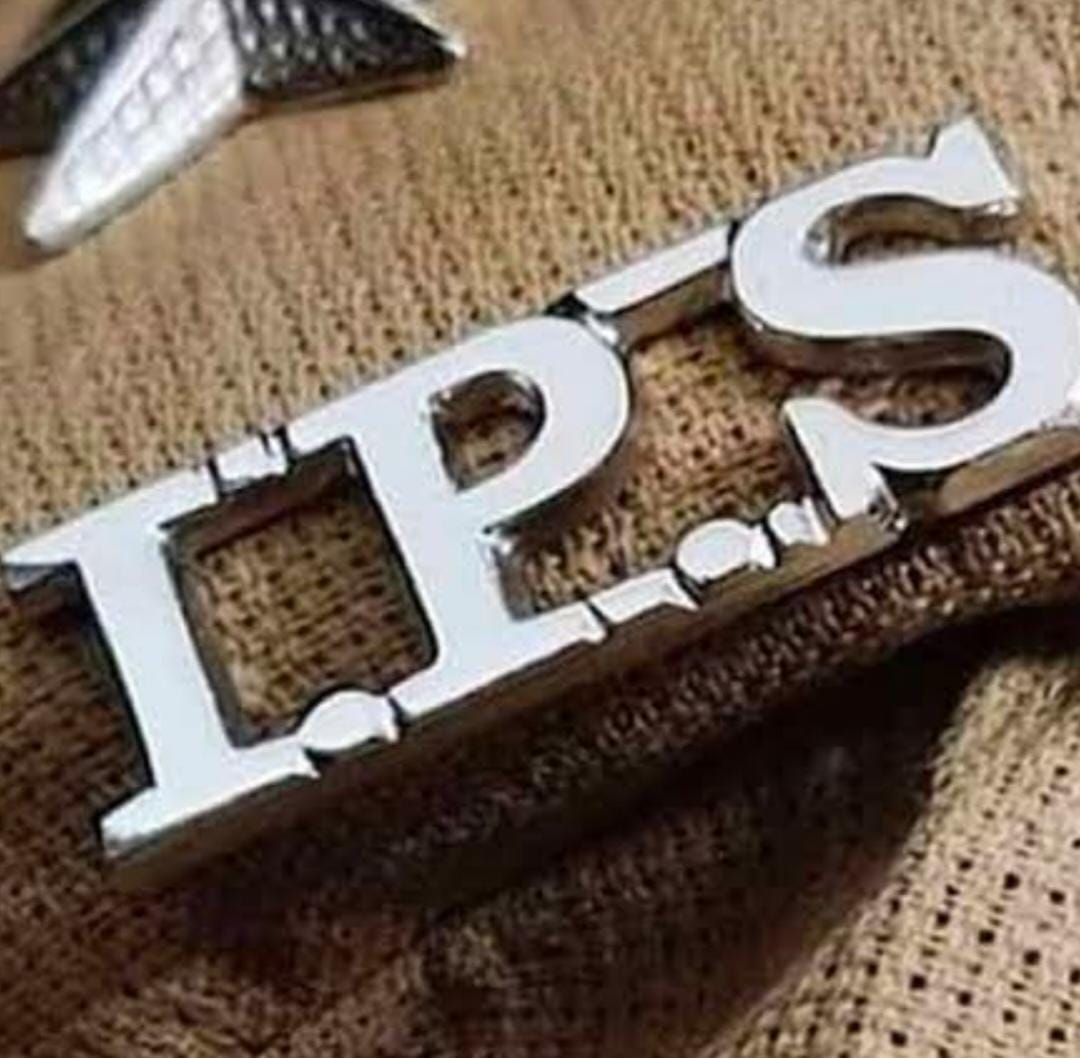 సీనియర్ ఐపీఎస్ అధికారులకు ప్రమోషన్లు