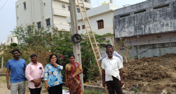 వార్డ్ బాట పట్టిన 14వ వార్డ్ కౌన్సిలర్ 