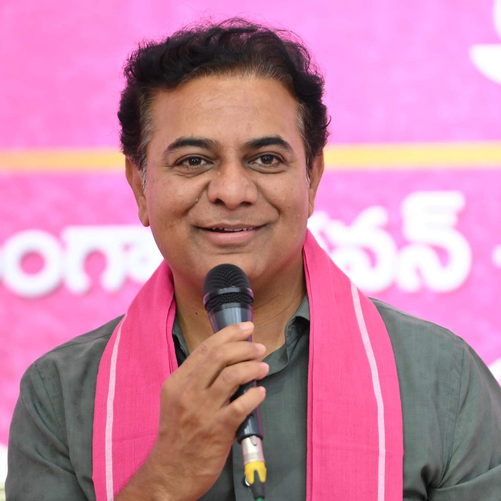 కేటీఆర్ పిలిచినా రాని 14మంది బీఆర్ఎస్ ఎమ్మెల్యేలు?