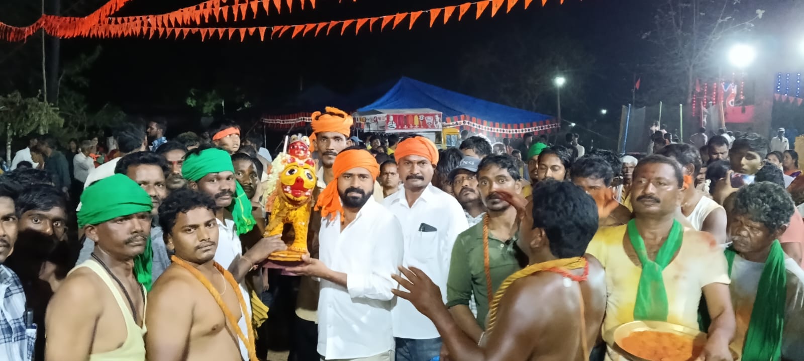 ఆదివాసీ నాయకపోడు జాతి కి ప్రభుత్వం తగిన గుర్తింపు ఇవ్వాలి