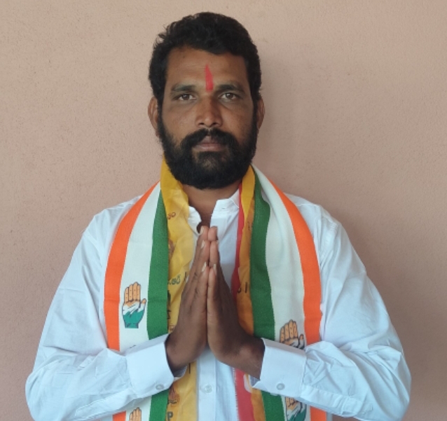 గుండ్లరేవు గ్రామపంచాయతీ పరిధిలోని రాంపురం ఎలకలఒడ్డుకాంగ్రెస్ పార్టీ అభ్యర్థి పోటీ బరిలో భూక్యా చంద్రబాబు 