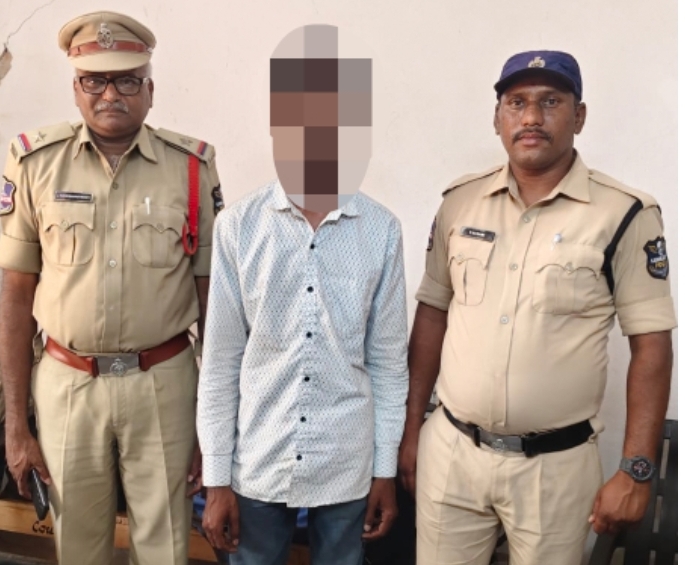 పోక్సో కేసులో నిందితుడికి 20 ఏళ్ల కఠిన కారాగార శిక్ష మరియు లక్ష రూపాయల జరిమానా