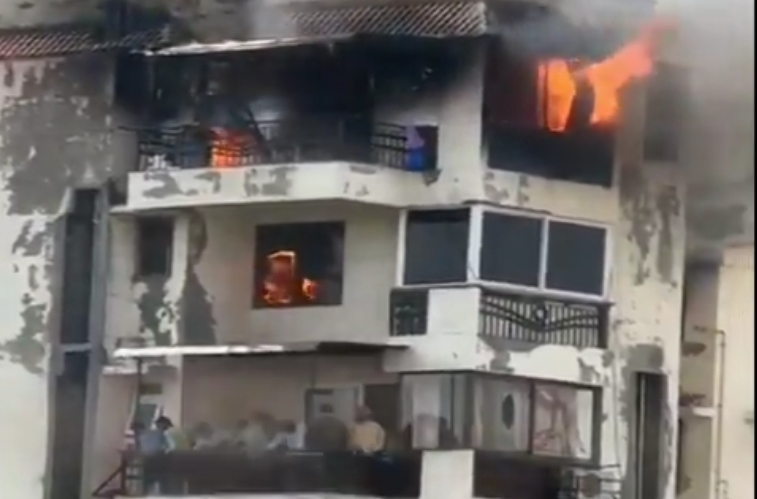 దేశ రాజధాని ఢిల్లీలో అగ్ని ప్రమాదం