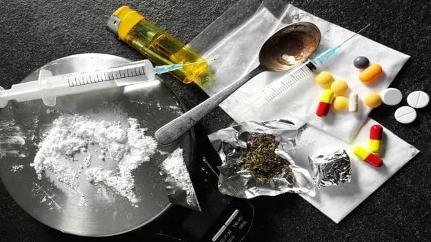 హైదరాబాద్&zwnj;కు భారీగా డ్రగ్స్.. చెక్&zwnj; పెట్టిన పోలీసులు