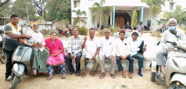 ఇందిరమ్మ ఇళ్ల పంపిణీలో దివ్యాంగులకు మొదటి ప్రాధాన్యత ఇవ్వాలి