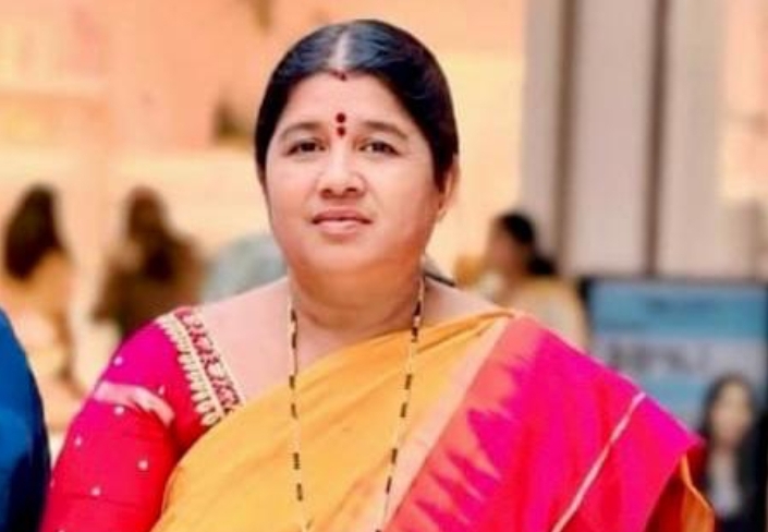 అధికారం అండతో అరాచకాలు చేస్తే ప్రజలు క్షమించరు : బిఆర్ఎస్ పార్టీ నాయకురాలు బాదవత్ శాంతి మాజీ ఎంపీపీ