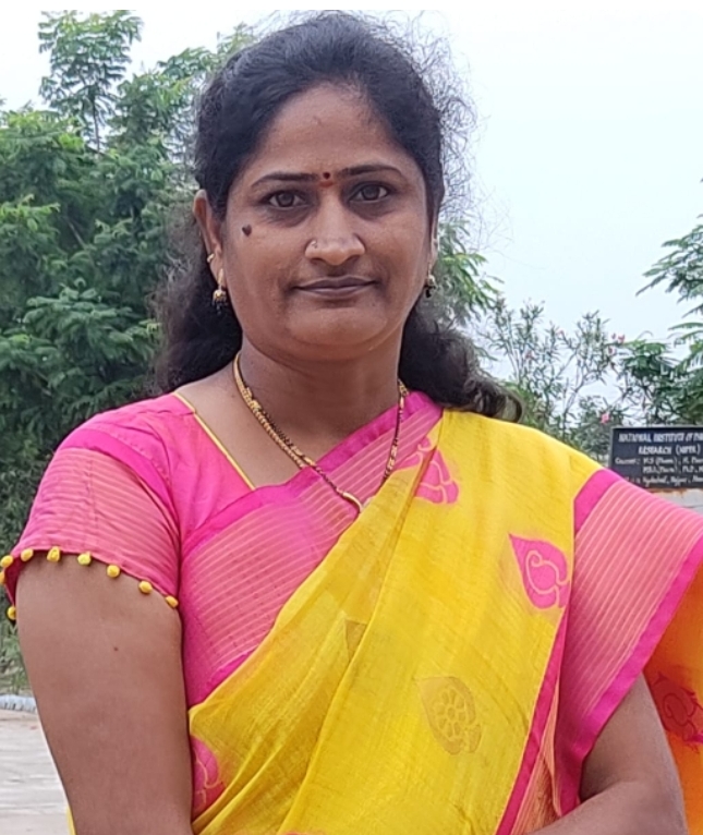 గురుకుల ప్రవేశాలకు దరఖాస్తుల ఆహ్వానం : ప్రిన్సిపల్  వనిత రెడ్డి 