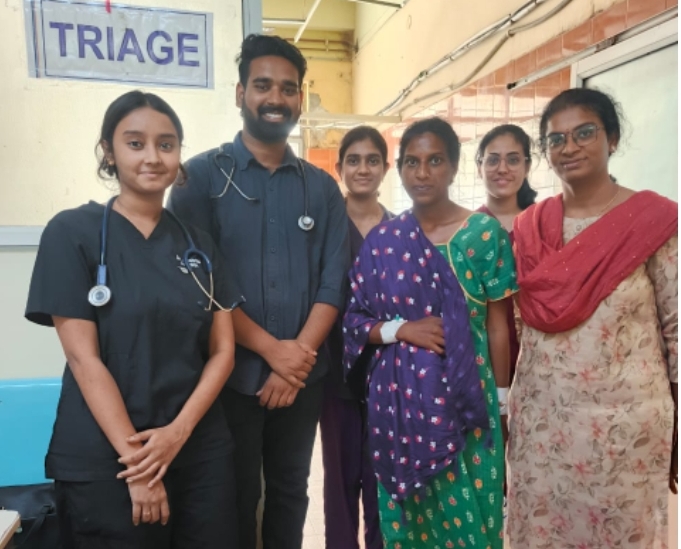 గర్భిణీకి సరైన సమయంలో వైద్యం అందించి శిశువు, తల్లిని కాపాడిన ప్రభుత్వ ఆసుపత్రి వైద్యులు