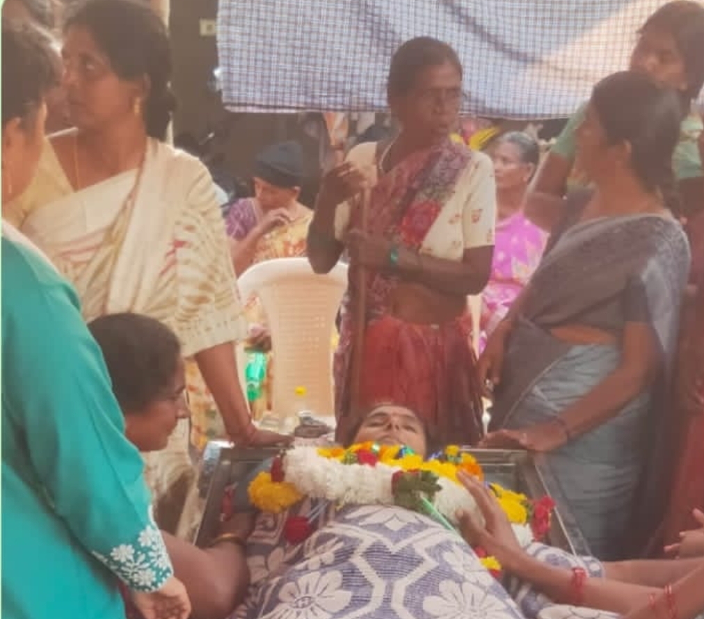 విద్యుత్ షాక్ తో మహిళ మృతి 