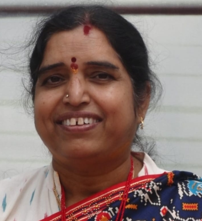 అంతర్జాతీయ మహిళా దినోత్సవం సందర్భంగా మహిళల పాత్రపై భావోద్వేగంగా మాట్లాడిన కవయిత్రి మంజుల పత్తిపాటి