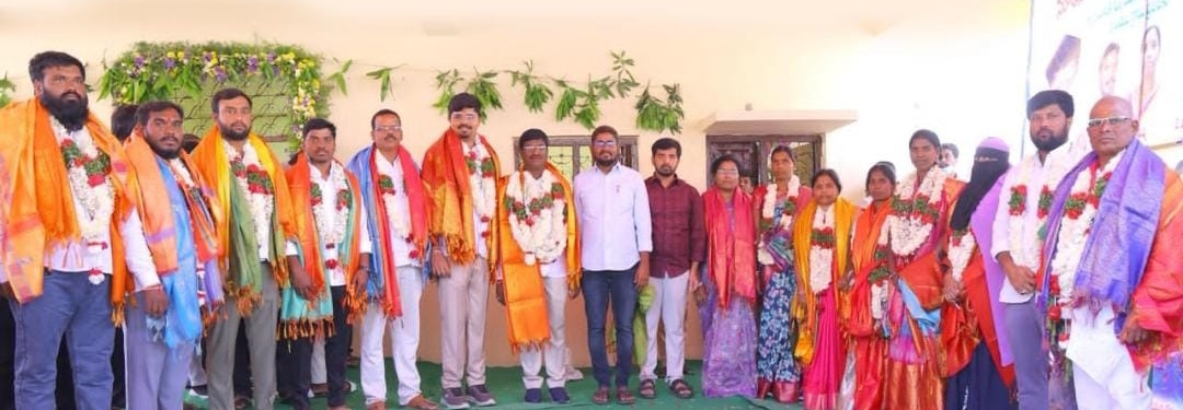 షాబాద్ సర్పంచ్&zwnj;గా గుండాల అశోక్, ఉపసర్పంచ్&zwnj;గా దండు రాహుల్  బాధ్యతల సేకరణ