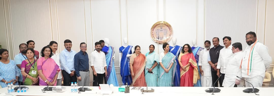  కోటి మంది మహిళలకు కోటి చీరల పంపిణీ