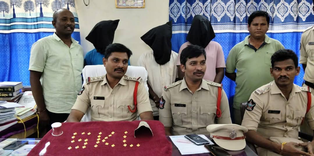 శ్రీకాకుళం జిల్లా : దేవాలయ దొంగతనాల కేసులో ముగ్గురు నిందితుల అరెస్ట్