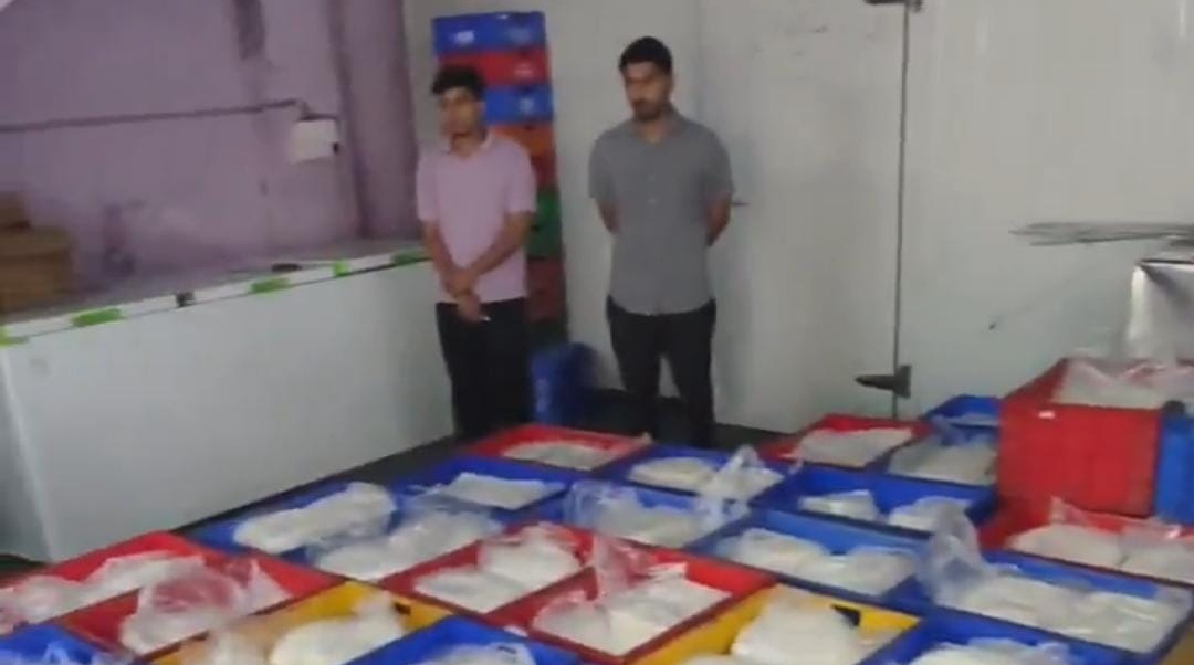 హైదరాబాద్&zwnj;లో కల్తీ పనీర్ రాకెట్ బస్టు &ndash; 6 మంది అరెస్ట్