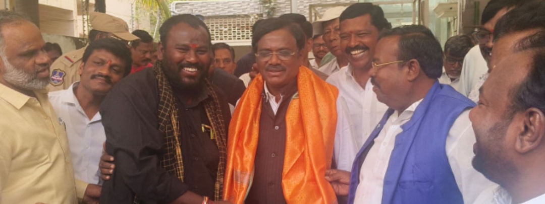 అంగరంగ వైభవంగా మంత్రి వివేక్ వెంకట స్వామి జన్మదిన వేడుకలు