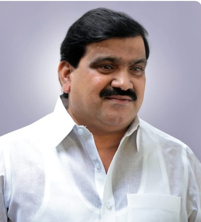 నూతన సంవత్సర శుభాకాంక్షలు తెలిపిన ప్రభుత్వ చీఫ్ విప్ పట్నం మహేందర్ రెడ్డి