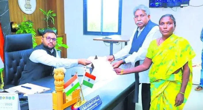 రాజేష్&zwnj; మృతిపై హైకోర్టు సిట్టింగ్&zwnj; జడ్జితో విచారణ జరిపించాలి