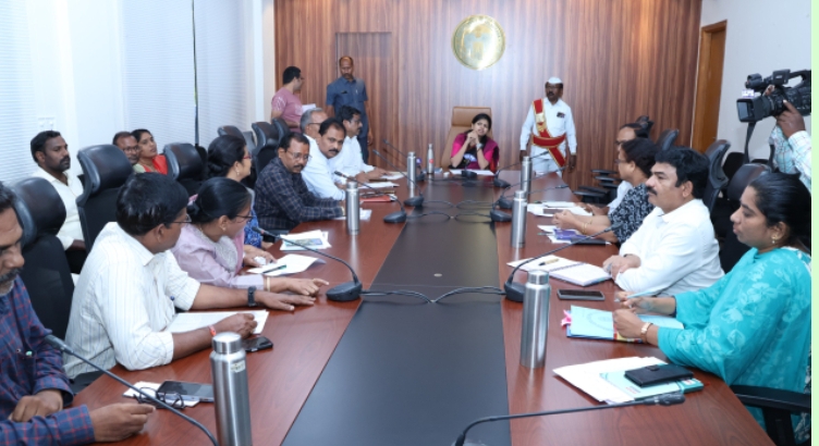 ప్రభుత్వ కళాశాలల్లో విద్యార్థుల నమోదు పెరగాలి : హనుమకొండ జిల్లా కలెక్టర్ స్నేహ శబరీష్