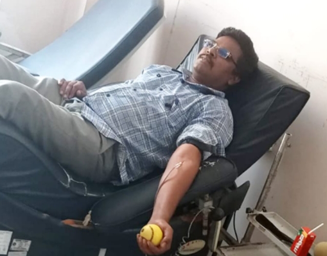 ఆపరేషన్ నిమిత్తమై సకాలంలో బి పాజిటివ్ రక్తం అందజేత