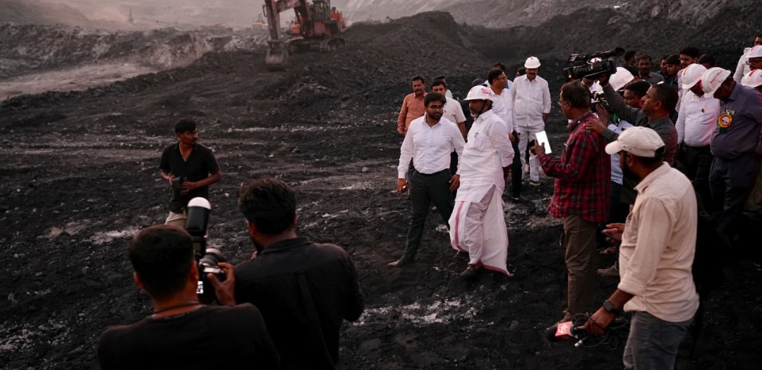 ప్రపంచంతో పోటీ పడేలా సింగరేణి సంస్థనుతీర్చిదిద్దుతున్నాం : డిప్యూటీ సీఎం భట్టి విక్రమార్క మల్లు