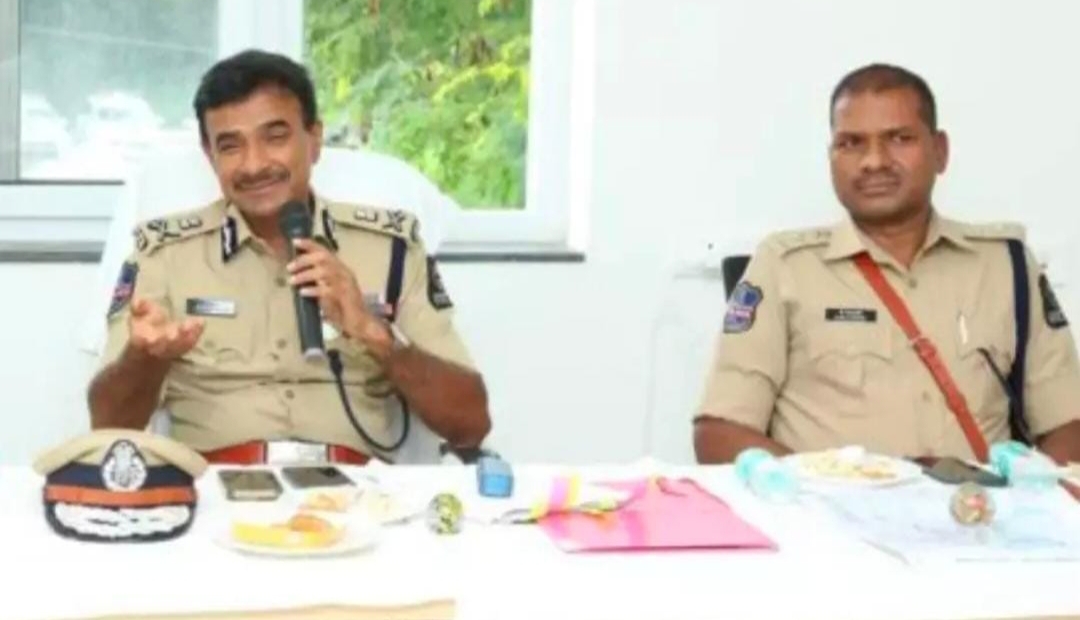 గణేష్ నిమజ్జనానికి భారీ పోలీస్..