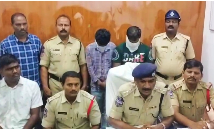 80లక్షల విలువగల 256 కేజీల గంజాయి స్వాధీనం