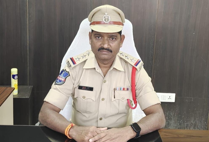 రాజన్న సిరిసిల్ల జిల్లా : మహిళ మేడలో నుండి పుస్తెల తాడు లాక్కెళ్ళిన దొంగల అరెస్ట్, రిమాండ్