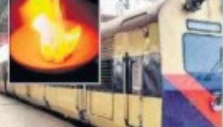 రైళ్లలో కర్పూరం వెలిగిస్తే 1000 రూపాయలు ఫైన్, మూడేళ్ల జైలు శిక్ష