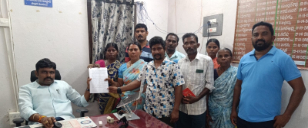 హెచ్ పీ గ్యాస్ బాధితులా నిరసనలు  తహసీల్దార్ కీ పిర్యాదులు...