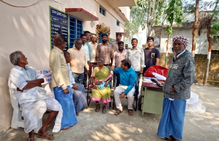 లయన్స్ హాస్పిటల్ వారి ఆధ్వర్యంలో ఉచిత కంటి పరీక్షలు 