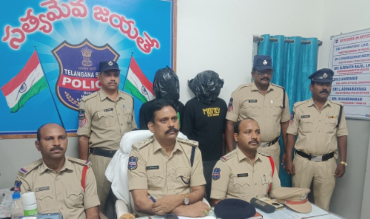 భద్రాద్రి కొత్తగూడెం జిల్లా కొత్తగూడెం వన్ టౌన్ స్టేషన్ పరిధిలో గంజాయి పట్టివేత 