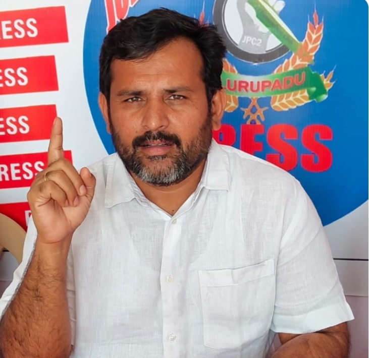 కల్వకుంట్ల చంద్రశేఖర్ రావు క్యాంపు కార్యాలయంపై కాంగ్రెస్ గూండాల దాడి నీ ఖండించిన బీఆర్ఎస్ పార్టీ నాయకులు లకావత్ గిరిబాబు