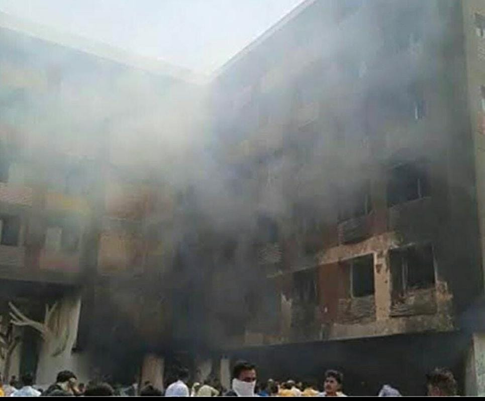 షేక్ పేట గురుకుల పాఠశాలలో అగ్ని ప్రమాదం