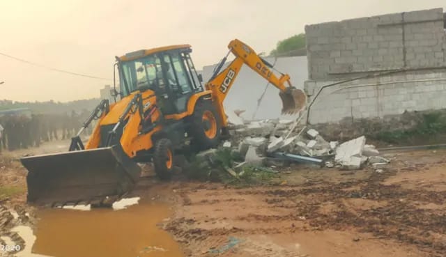 తెల్లవారుజామునుంచే హైడ్రా కూల్చివేతలు ప్రారంభం