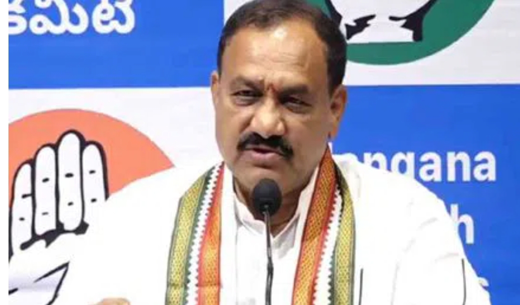 తెలంగాణ పీసీసీ చీఫ్ గా మహేష్ కుమార్&zwnj; గౌడ్