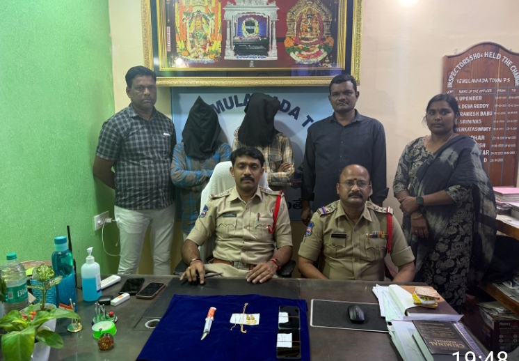 24 గంటల్లో దోపిడీ కేసును చేధించిన వేములవాడ పట్టణ పోలీసులు