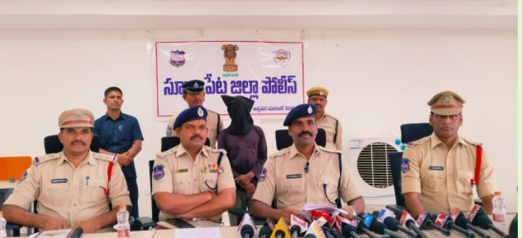 తండ్రిని హత్యచేసిన కేసులో కొడుకు అరెస్ట్