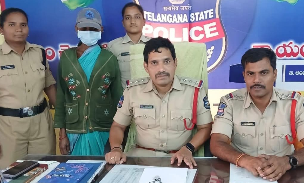 అత్తను హతమార్చిన కోడలు