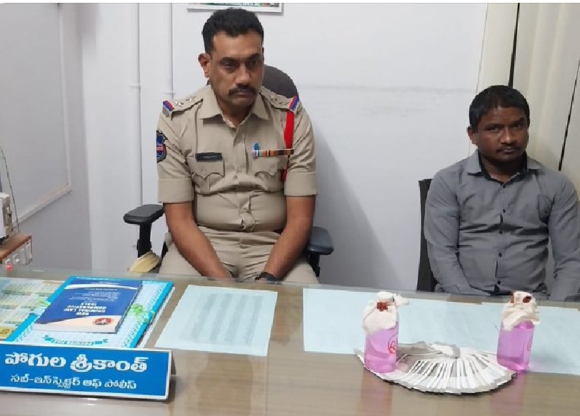 ఏసీబీ కి చిక్కిన సబ్-ఇన్&zwnj;స్పెక్టర్